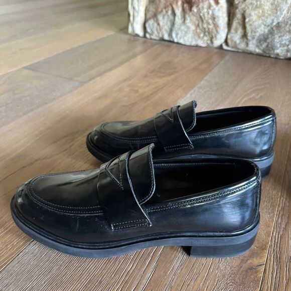 Steve Madden Lorenn Loafer In Black - Picture 8 of 12